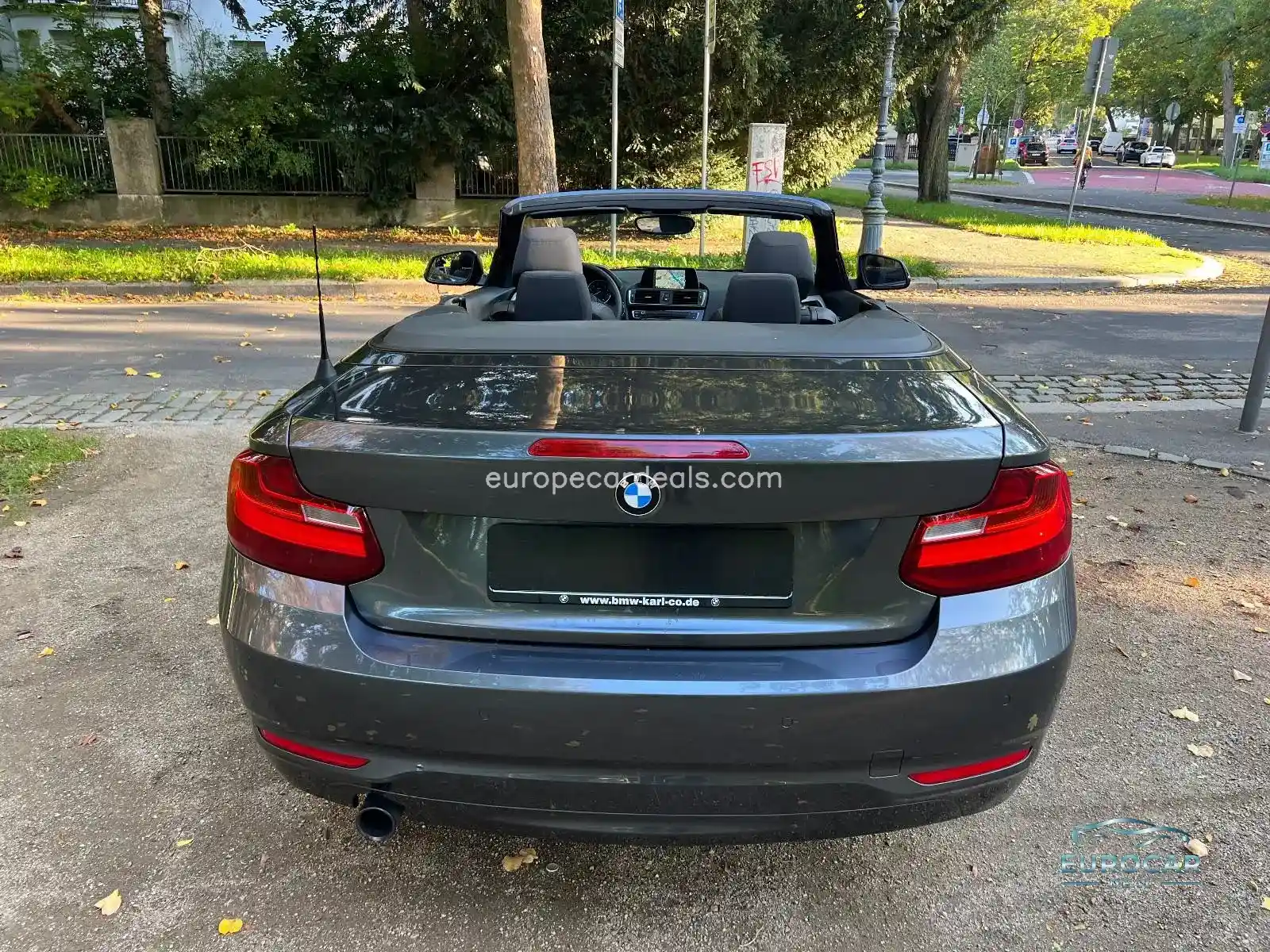 BMW 220