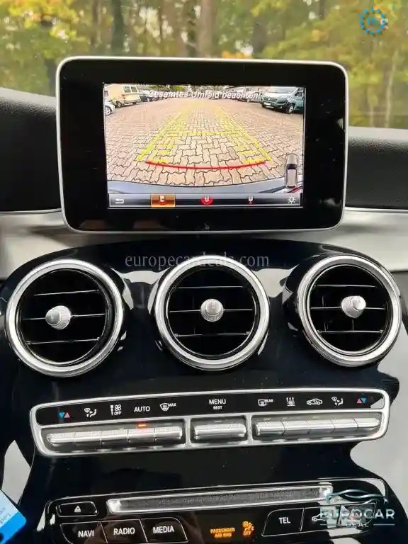 Mercedes-Benz C 400