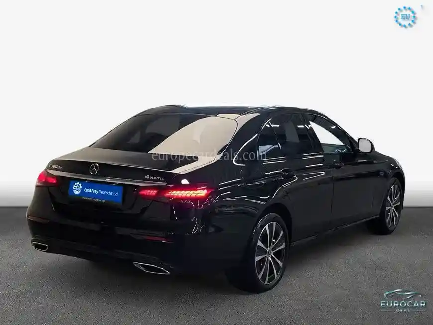 Mercedes-Benz E 300