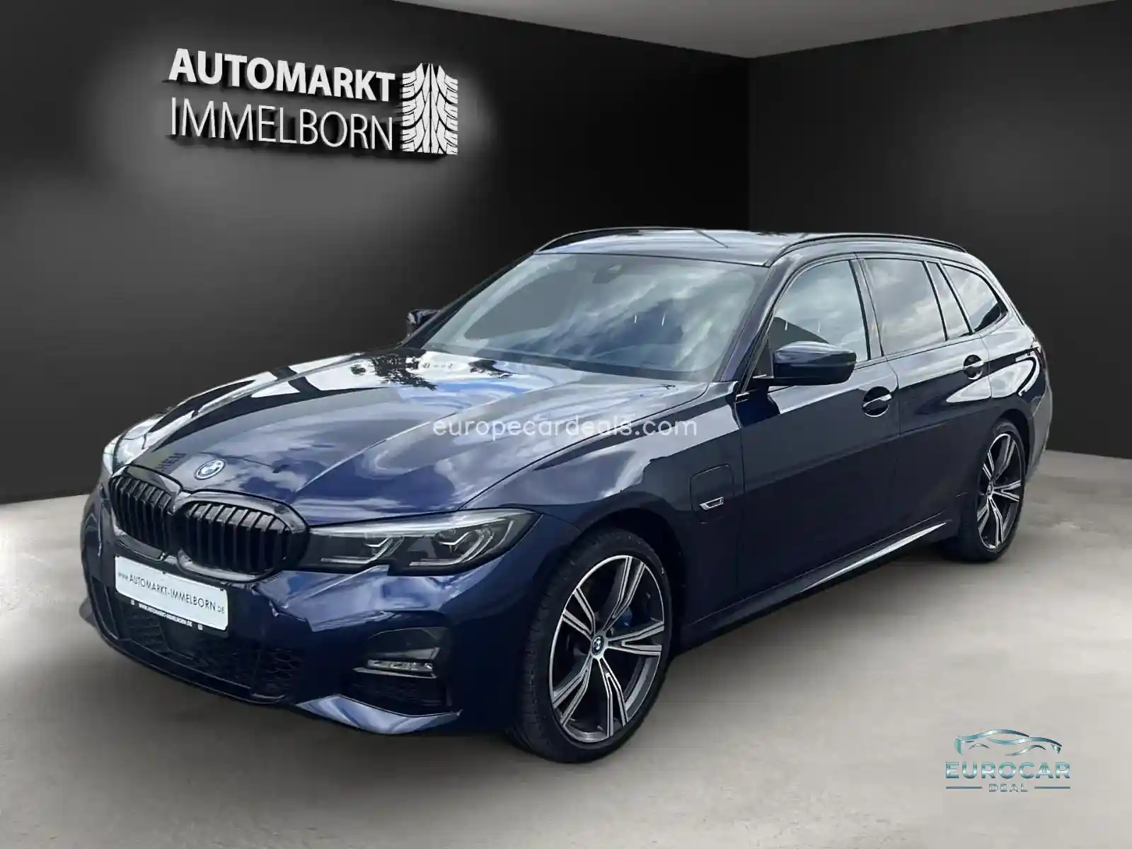 BMW 330