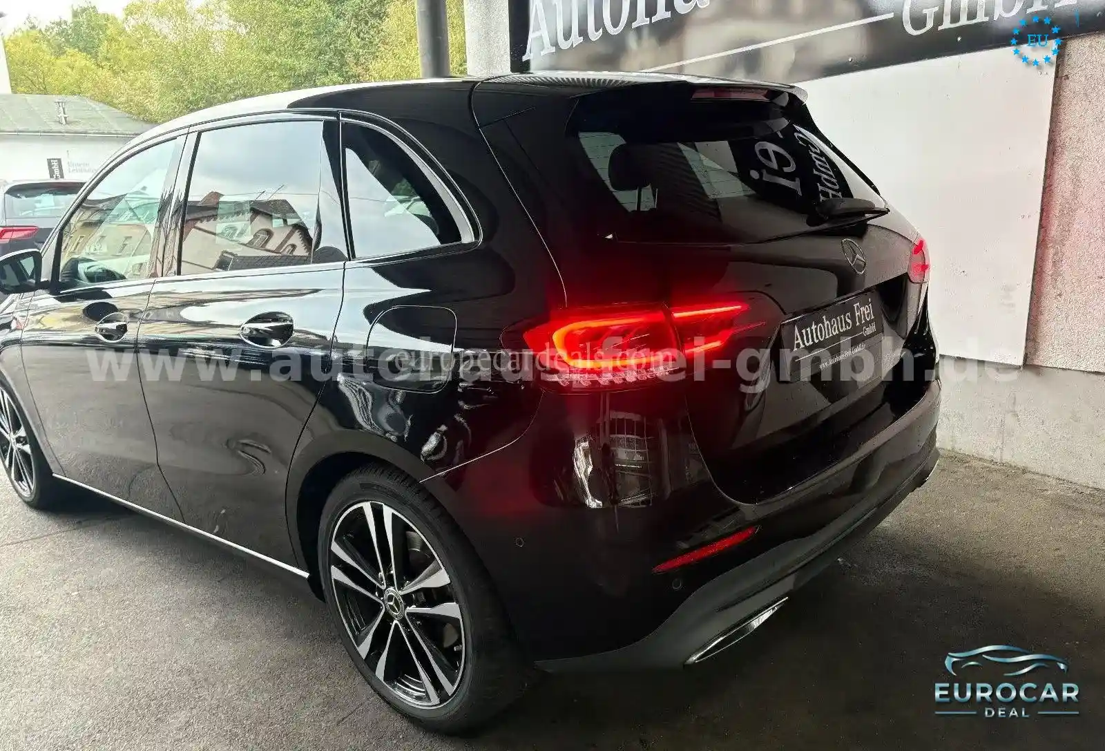 Mercedes-Benz B 200