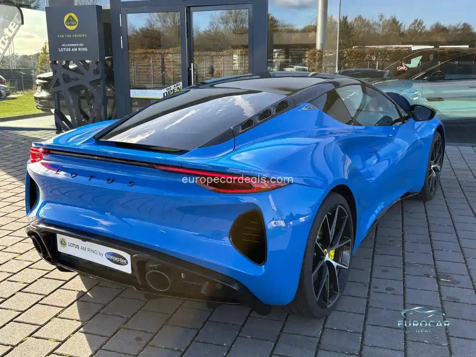 Lotus Emira