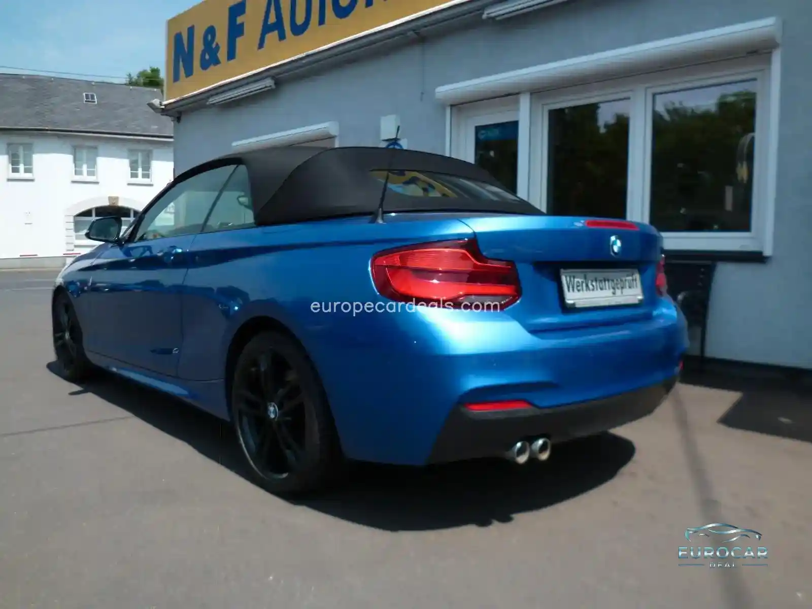 BMW 220