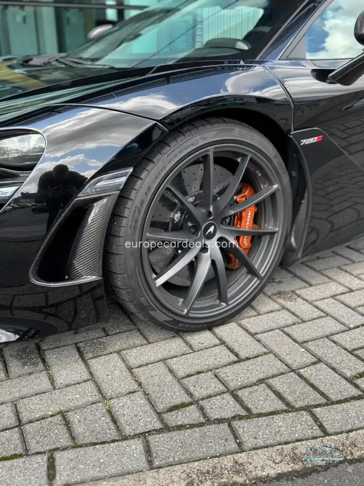 McLaren 720S