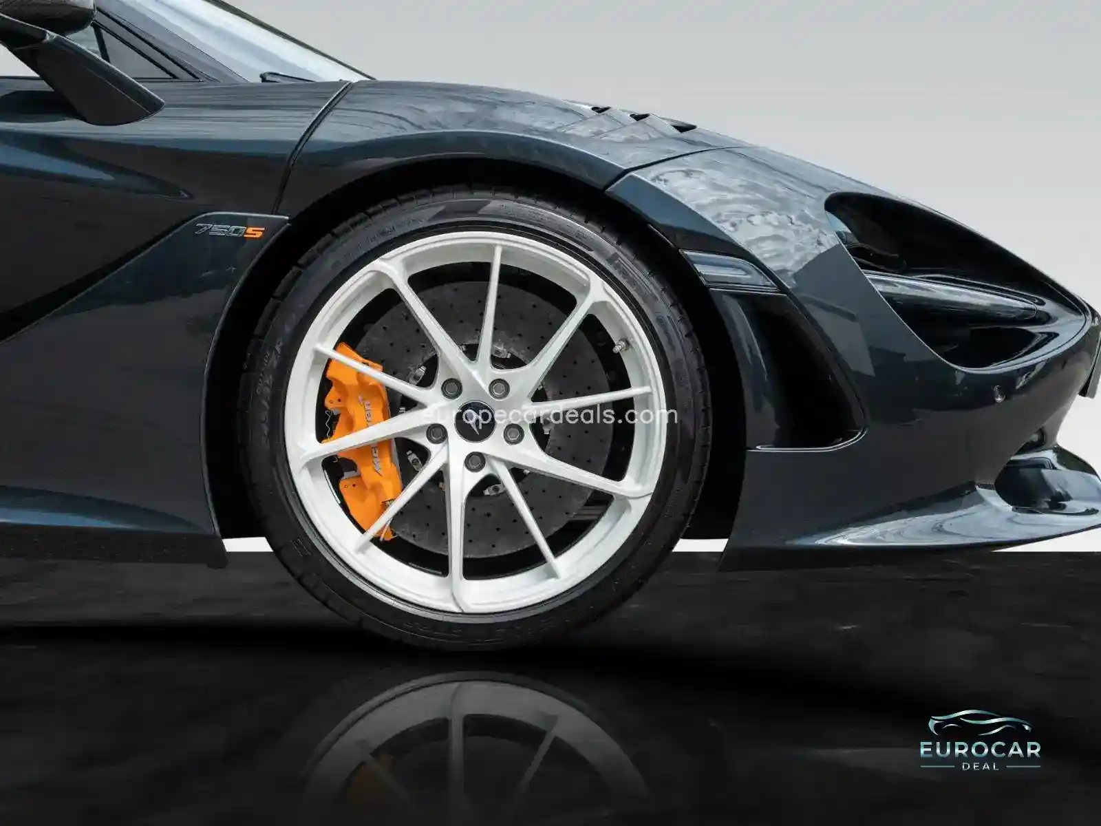 McLaren 750S