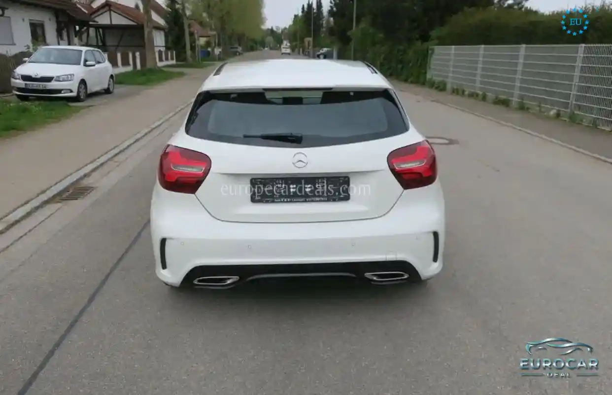 Mercedes-Benz A 180