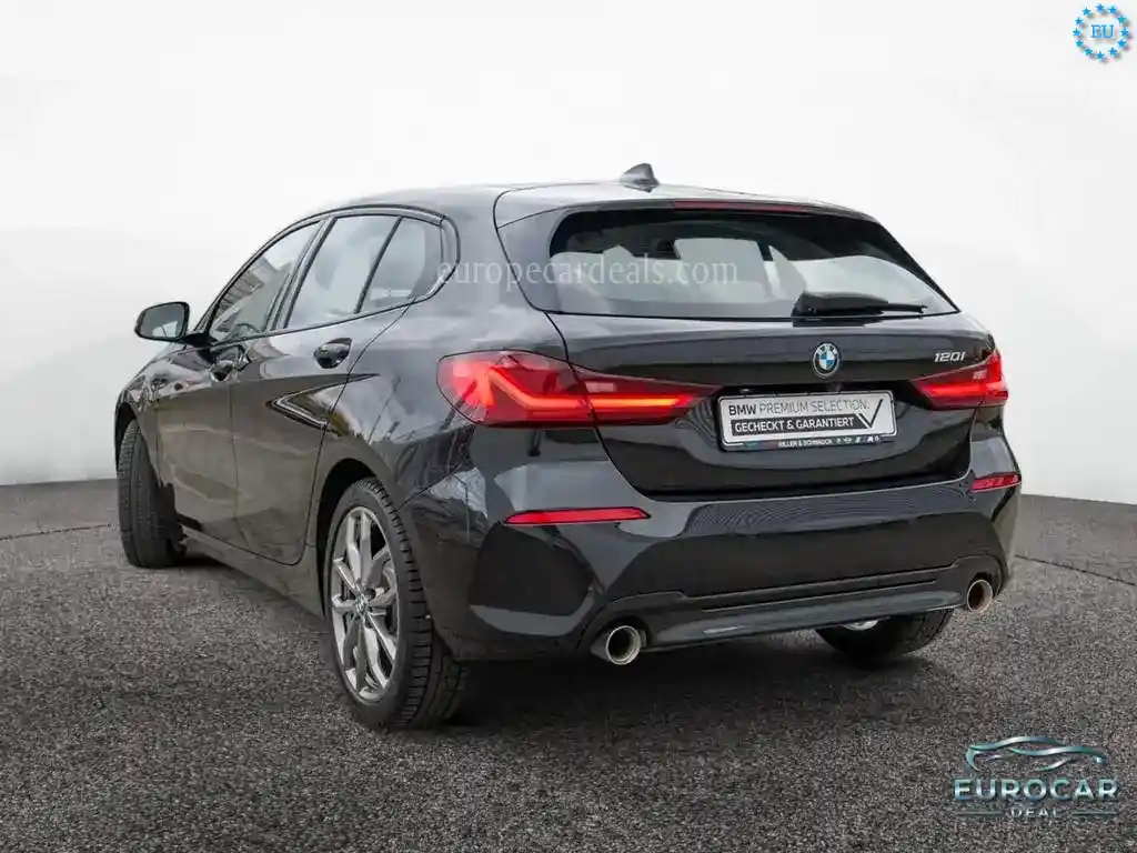 BMW 120