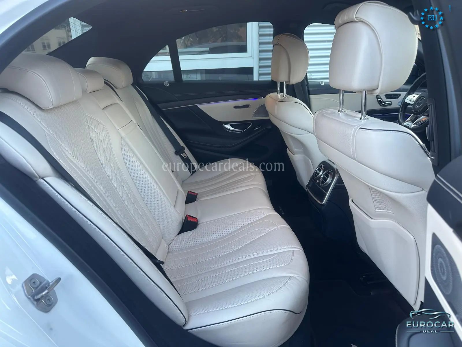 Mercedes-Benz S 560