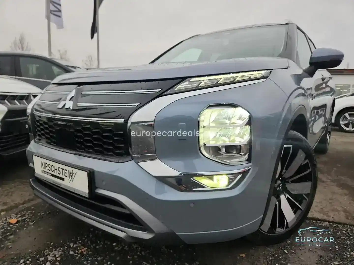 Mitsubishi Plug-in Hybrid Outlander