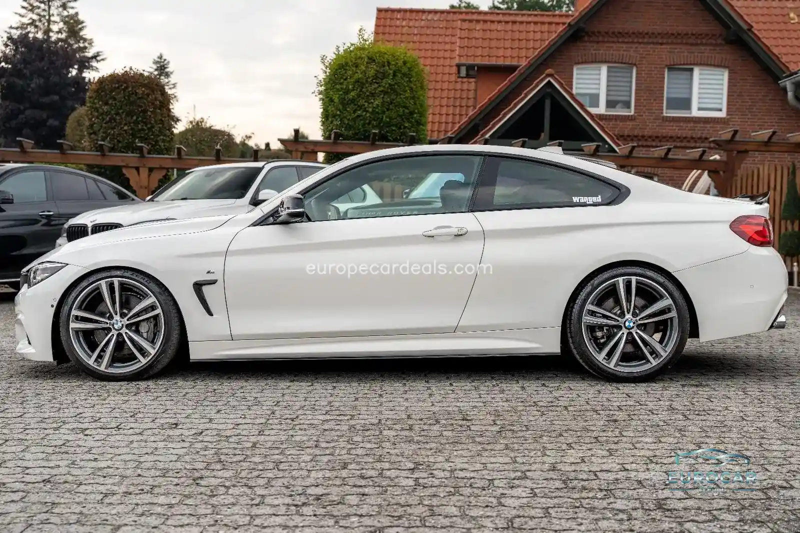 BMW 440