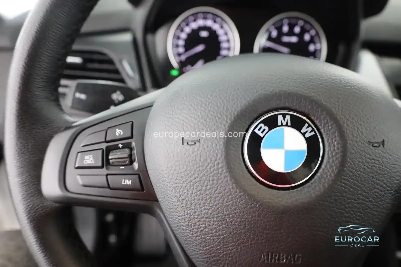 BMW 216