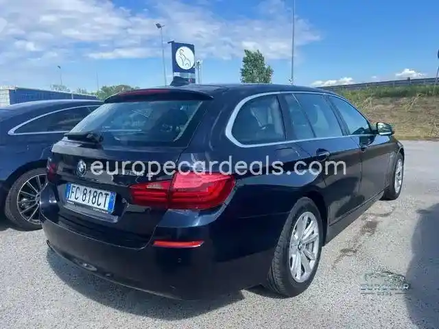BMW 525