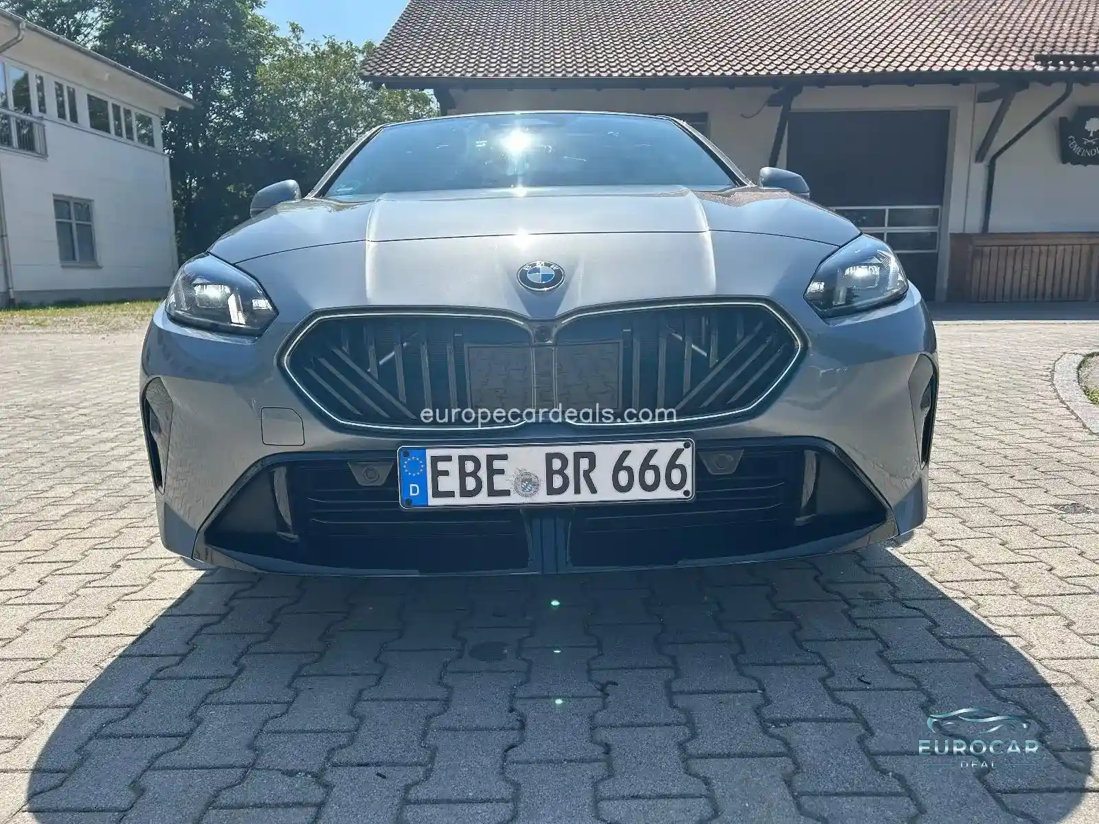BMW 223 Gran Coupé