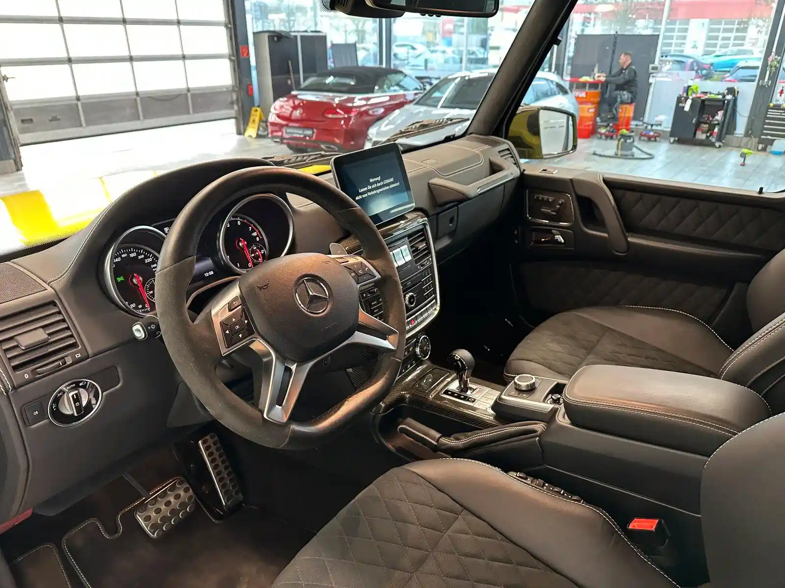 Mercedes-Benz G 500