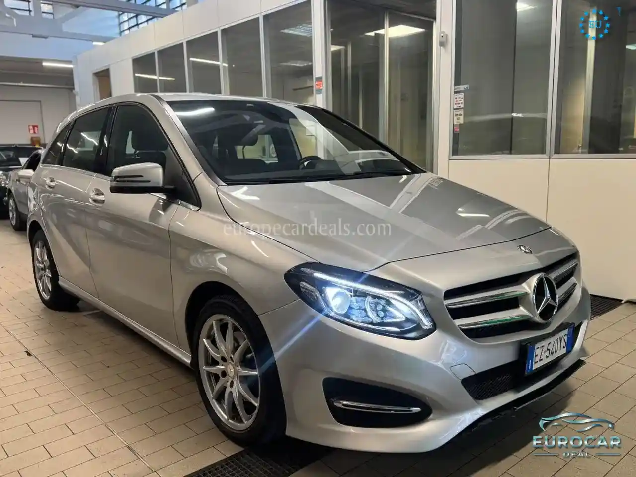 Mercedes-Benz B 200
