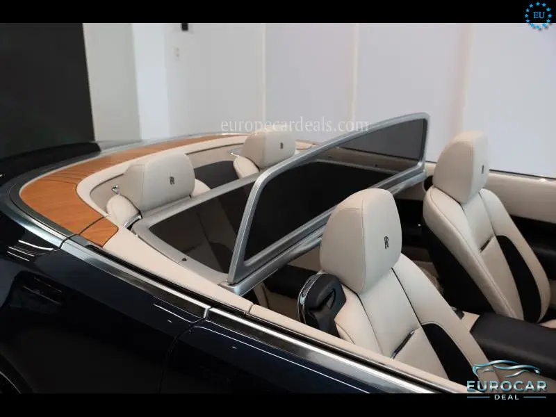 Rolls-Royce Dawn