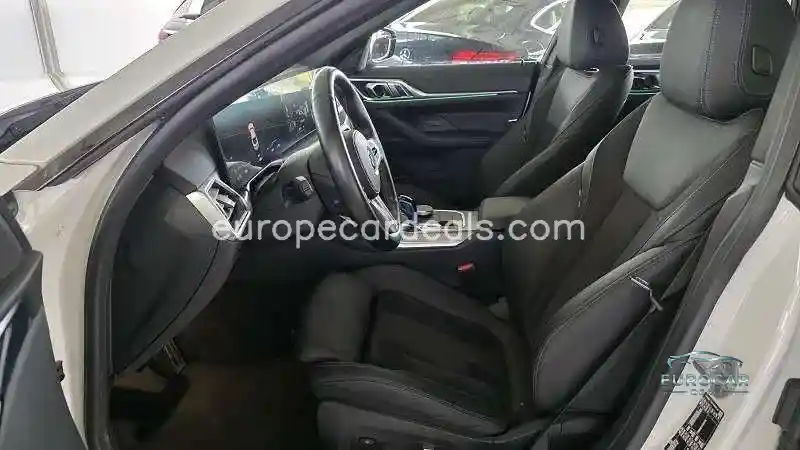 BMW i4