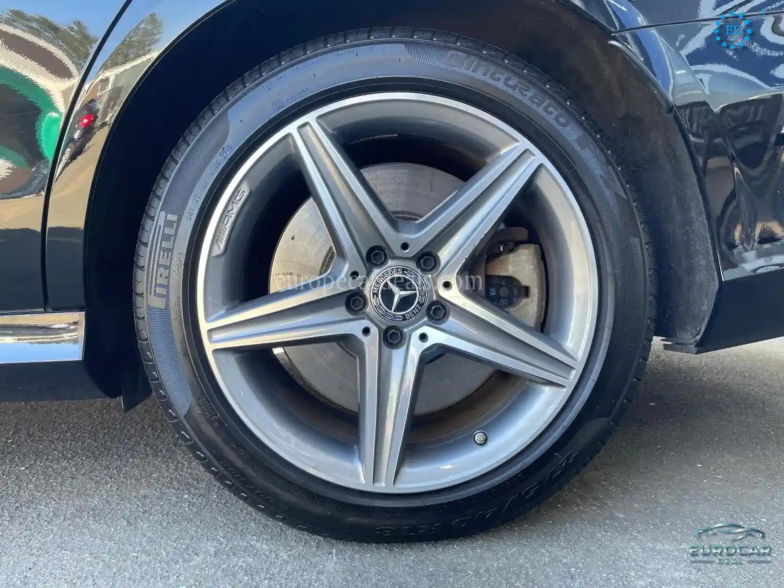Mercedes-Benz E 300