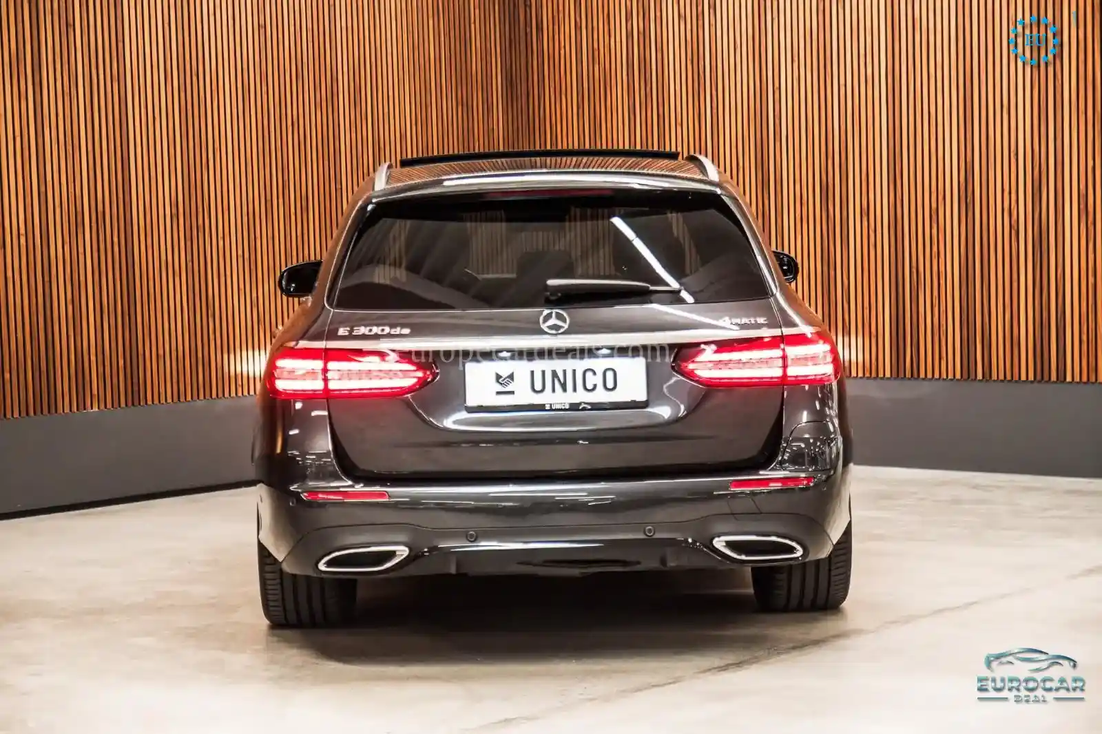 Mercedes-Benz E 300