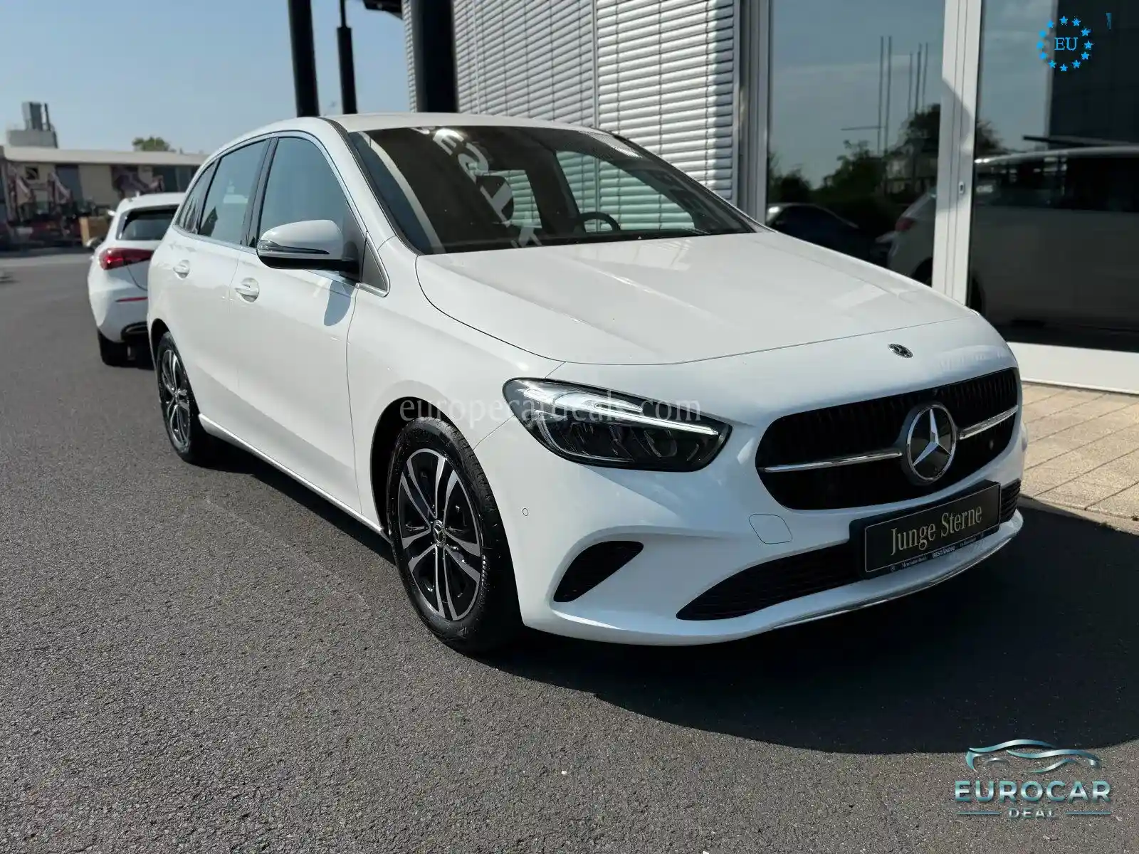Mercedes-Benz B 180