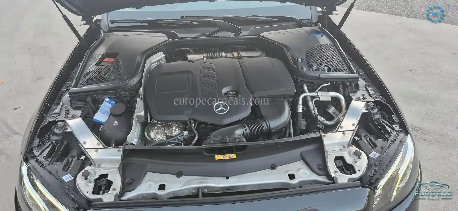 Mercedes-Benz E 200