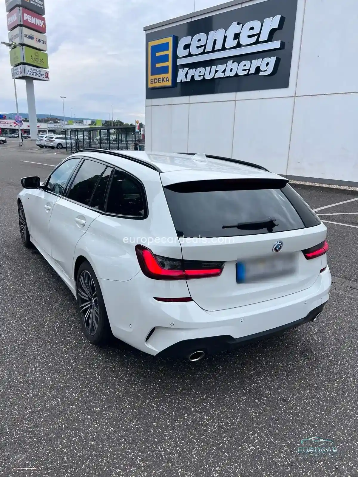 BMW 320