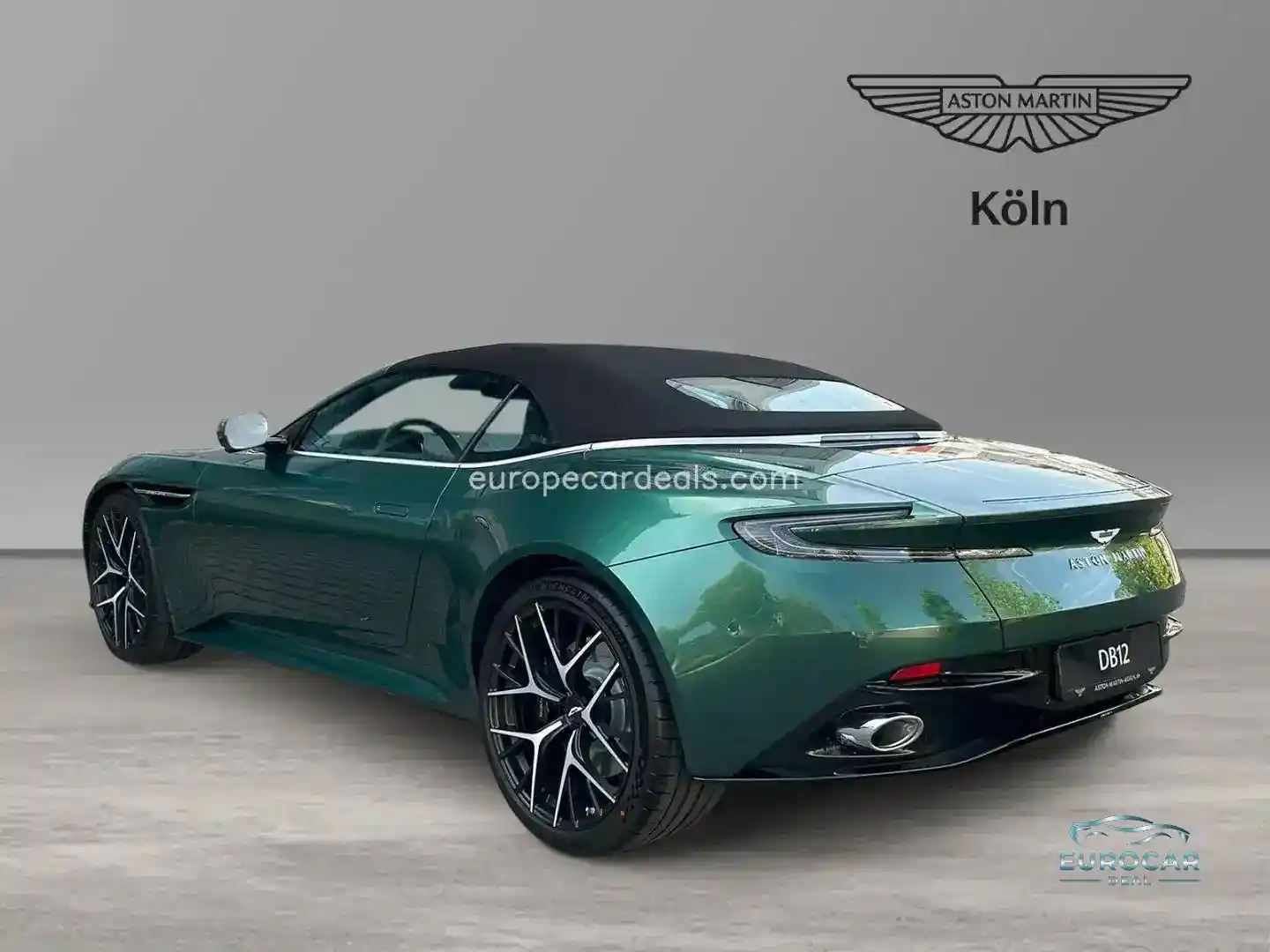 Aston Martin DB12