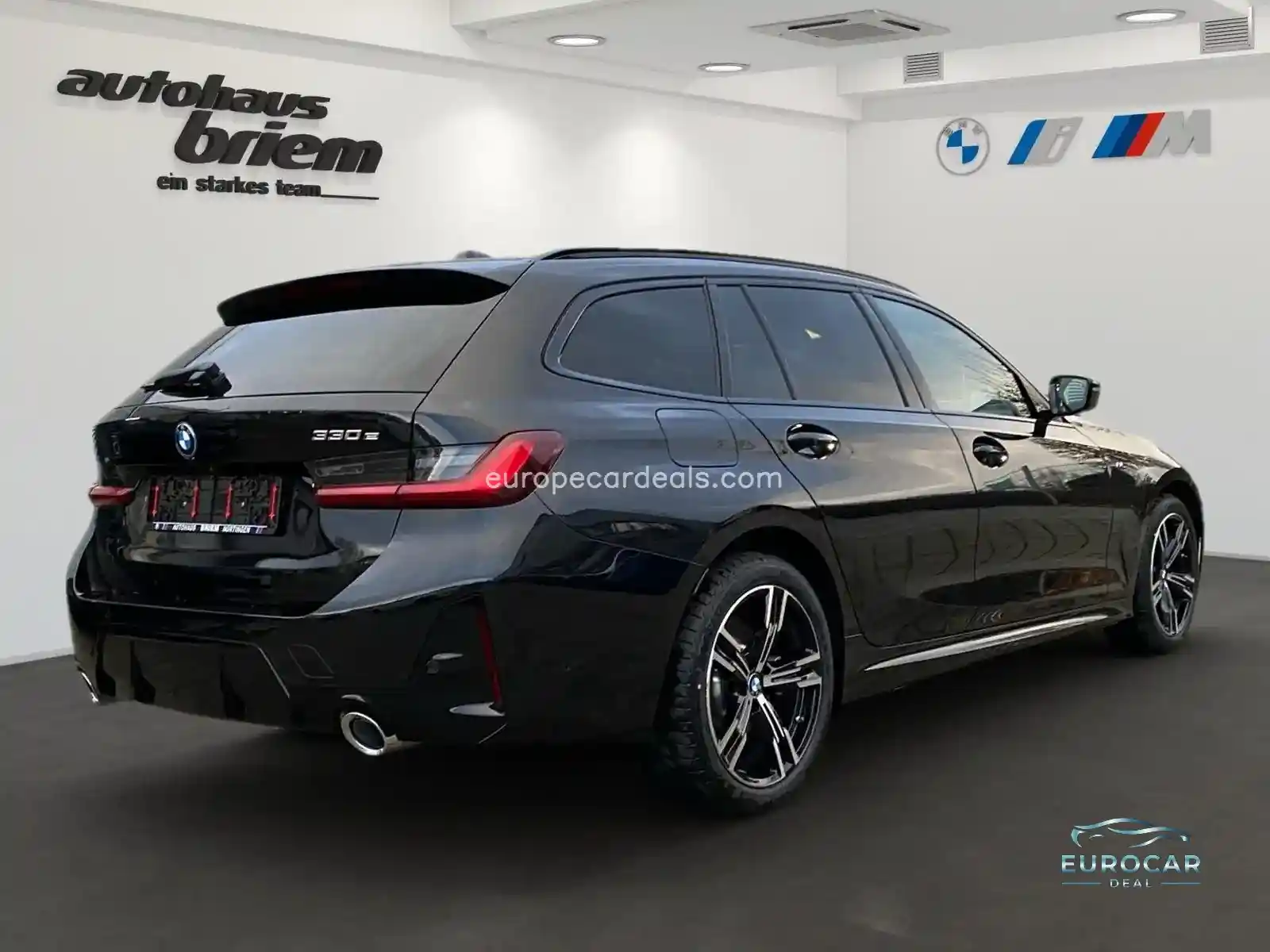 BMW 330