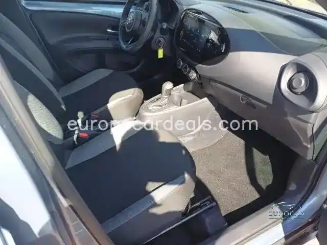 Toyota Aygo (X)