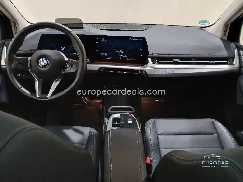 BMW 218