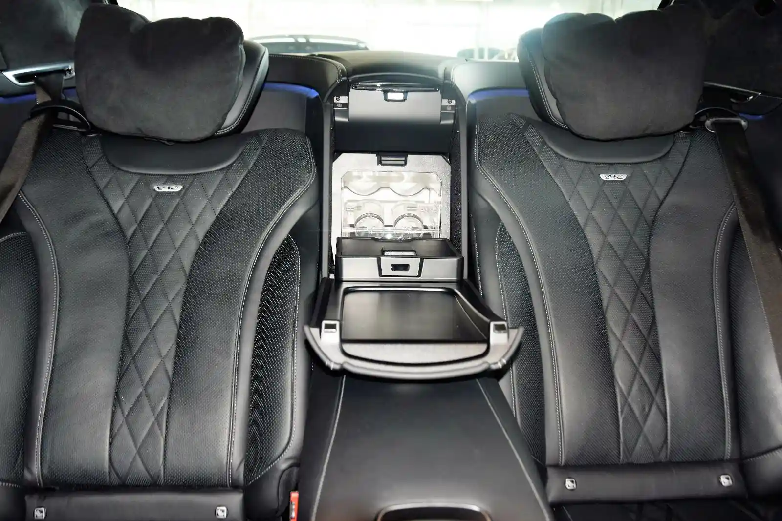 Mercedes-Benz S 600