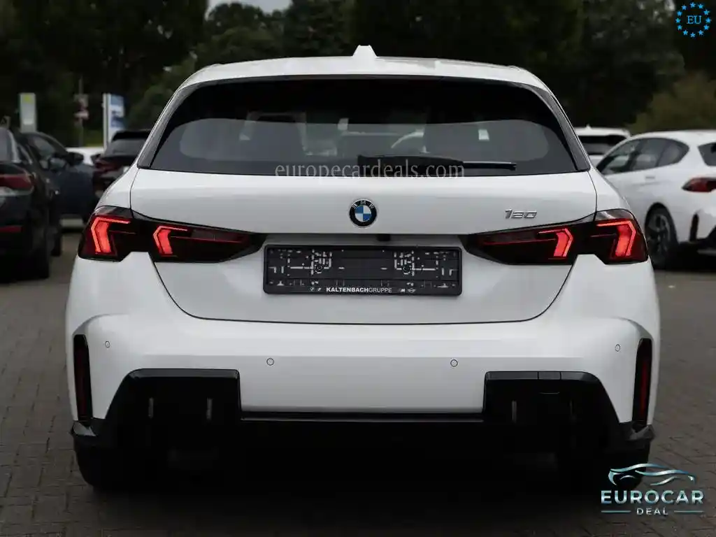BMW 120