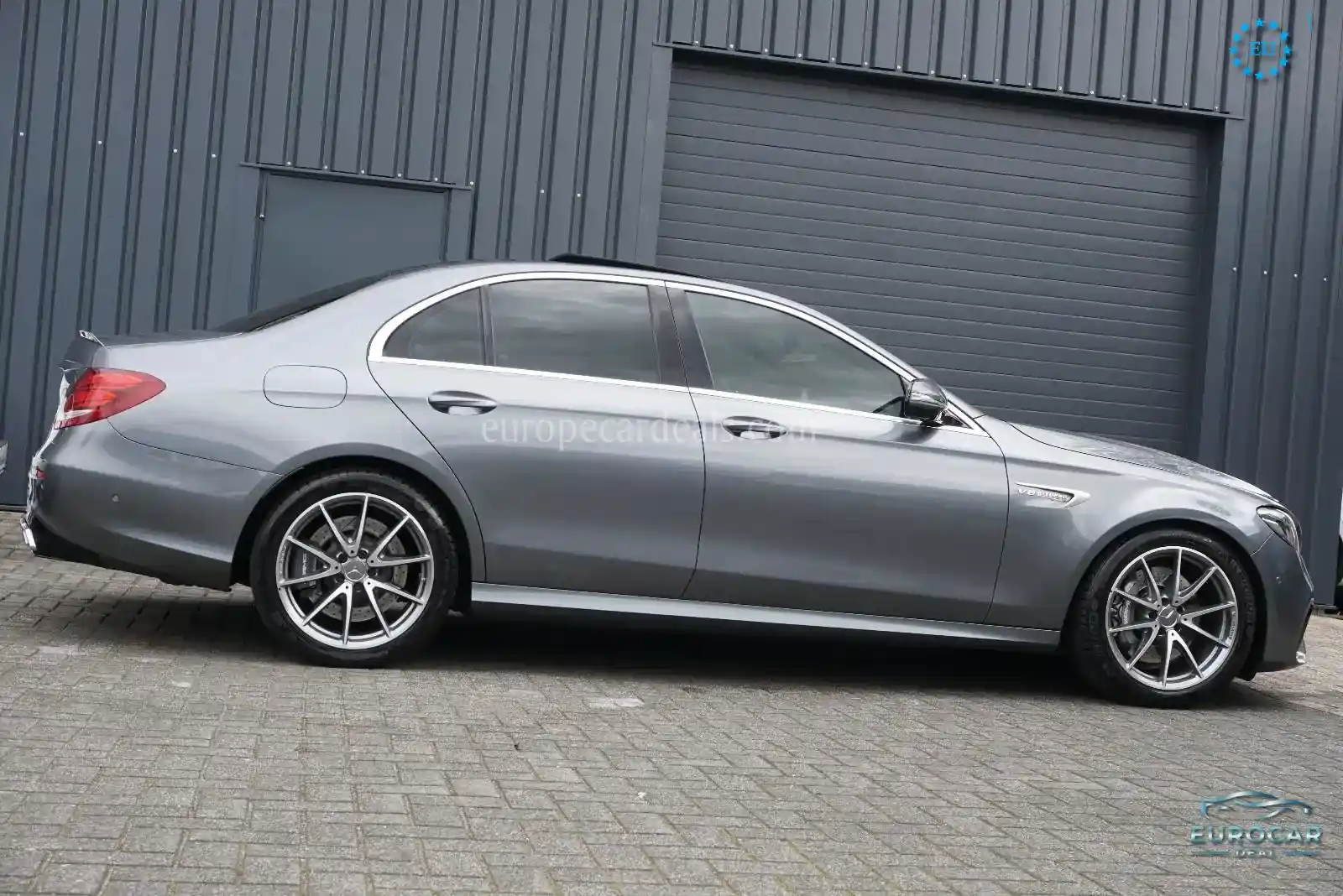 Mercedes-Benz E 63 AMG