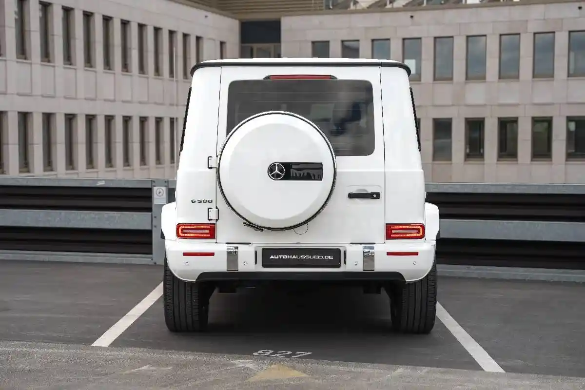 Mercedes-Benz G 500