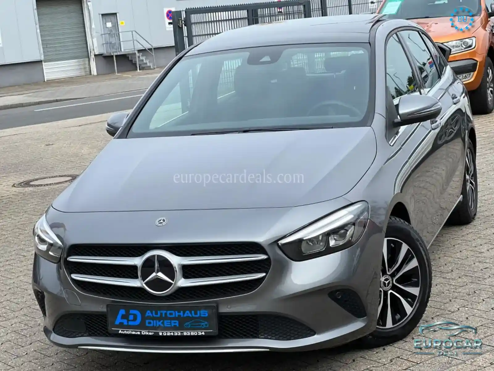 Mercedes-Benz B 200