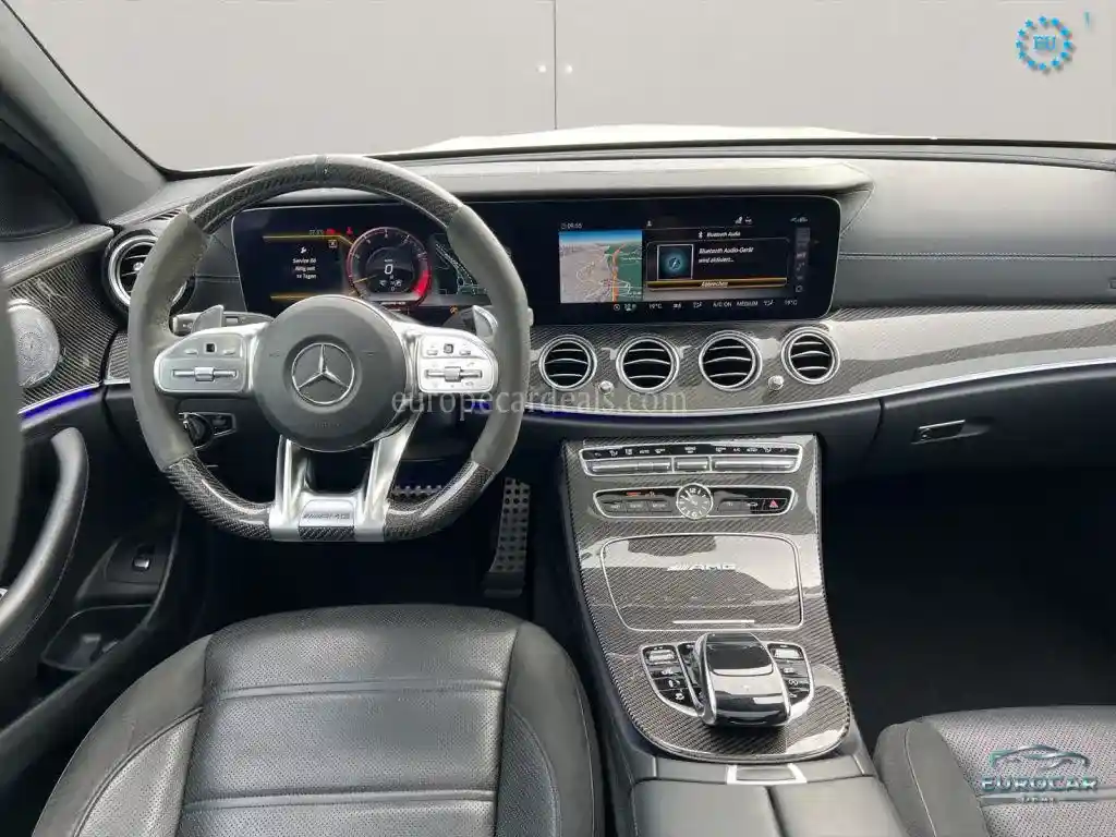 Mercedes-Benz E 63 AMG