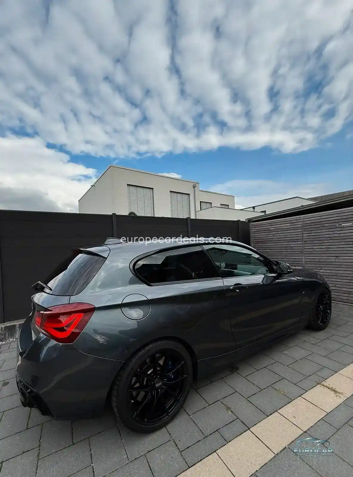 BMW M140i
