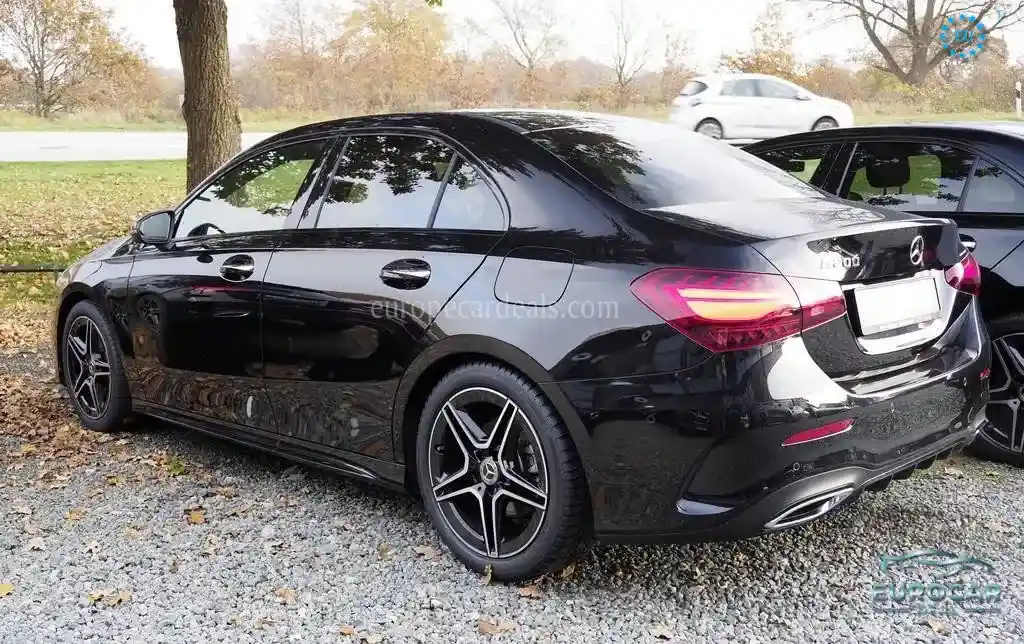 Mercedes-Benz A 200