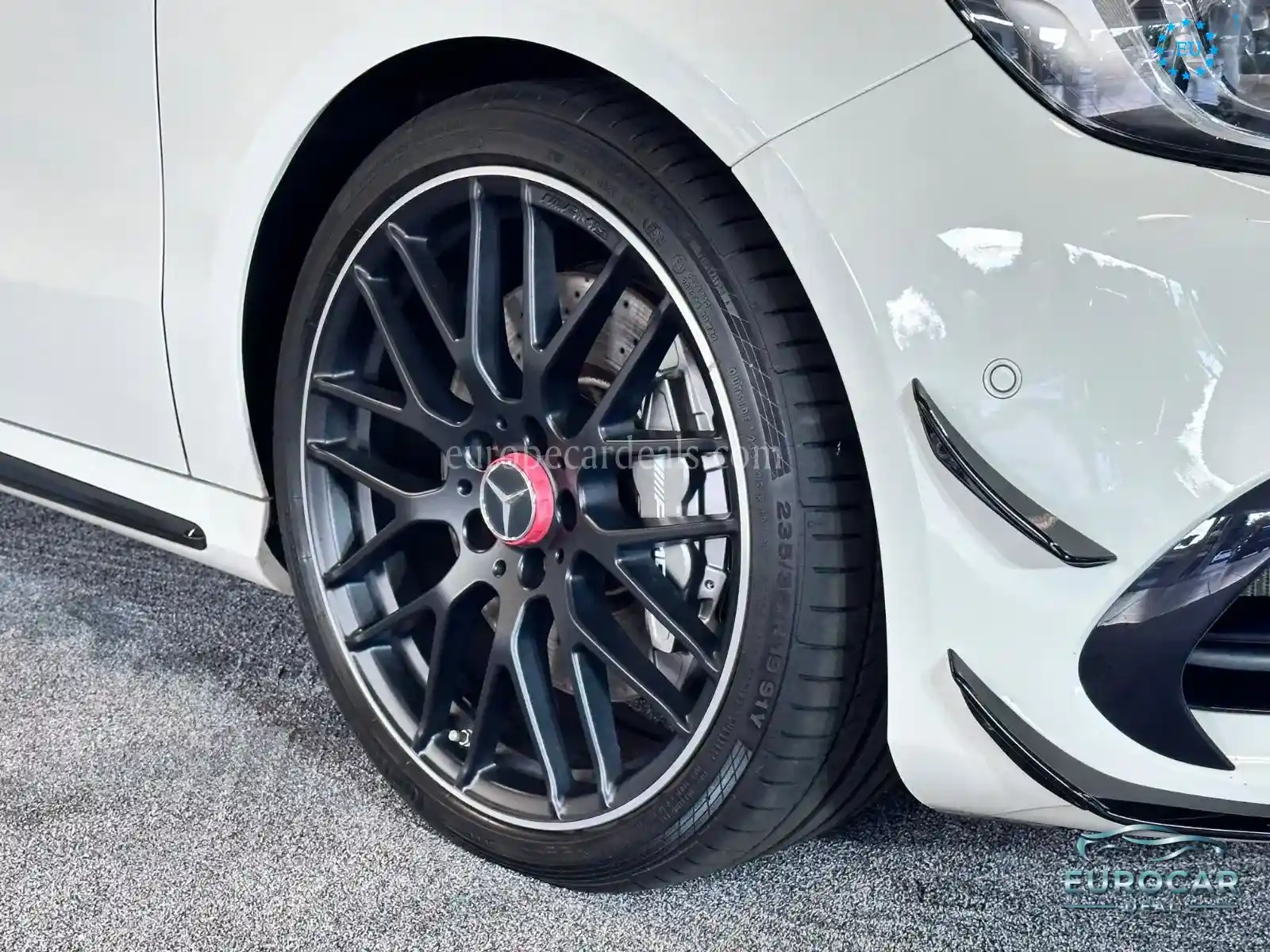 Mercedes-Benz A 45 AMG