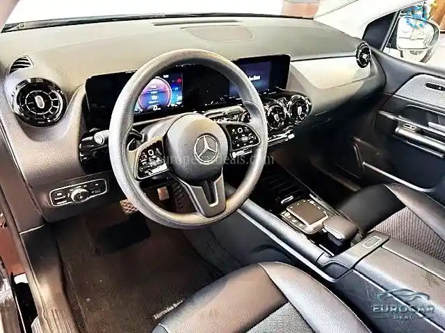 Mercedes-Benz B 250