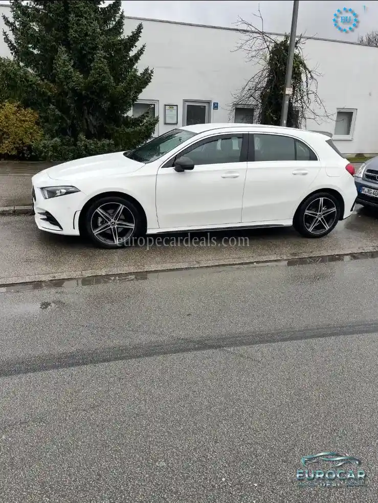 Mercedes-Benz A 180