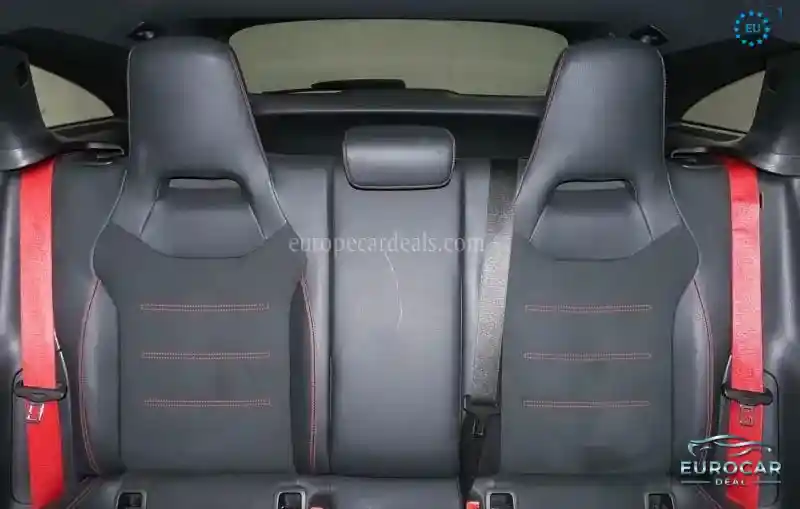 Mercedes-Benz CLA 35 AMG Shooting Brake