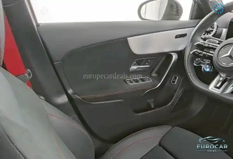 Mercedes-Benz A 35 AMG