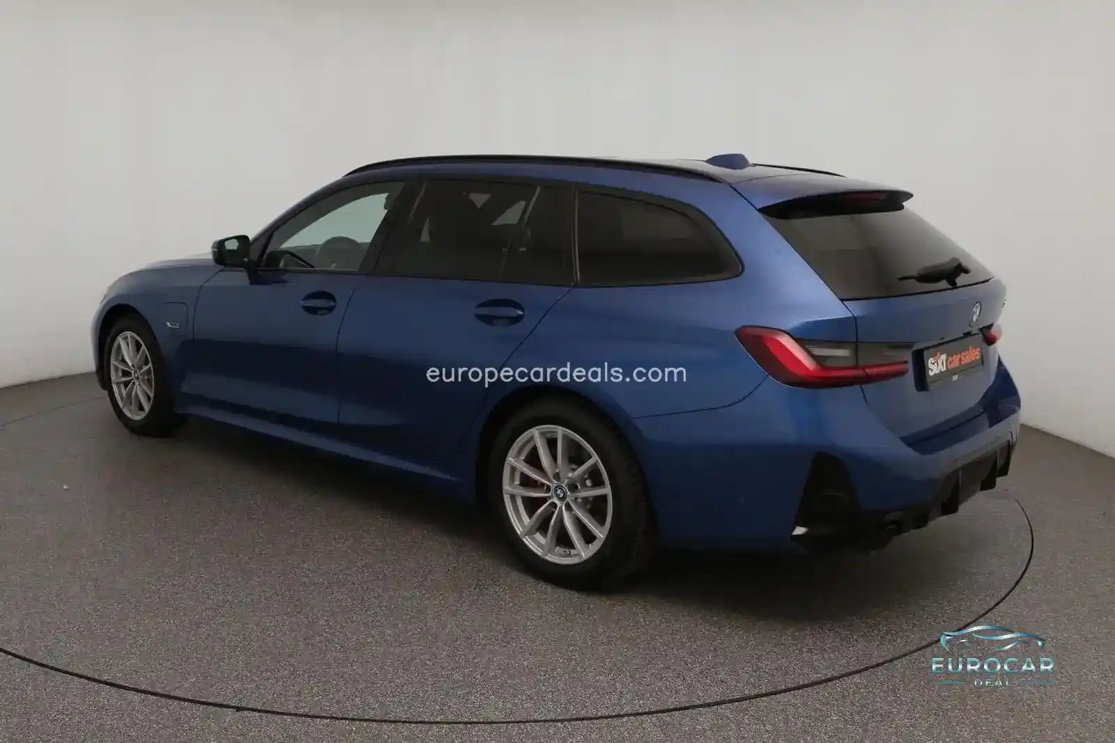 BMW 330