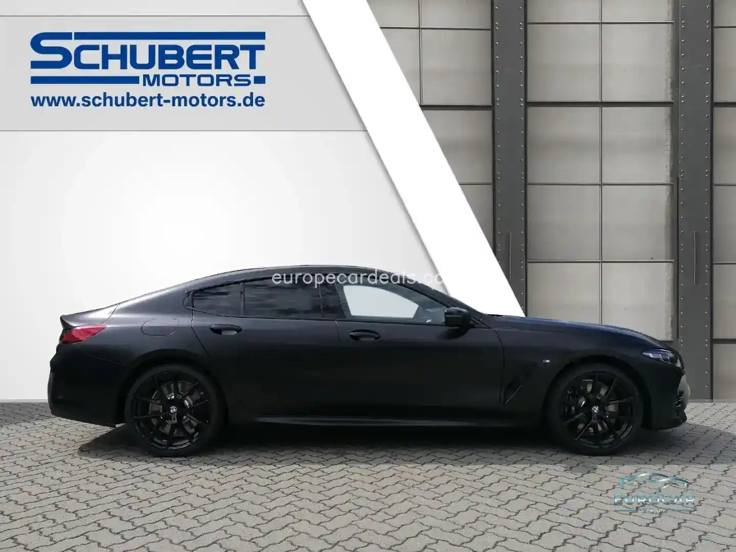 BMW 840