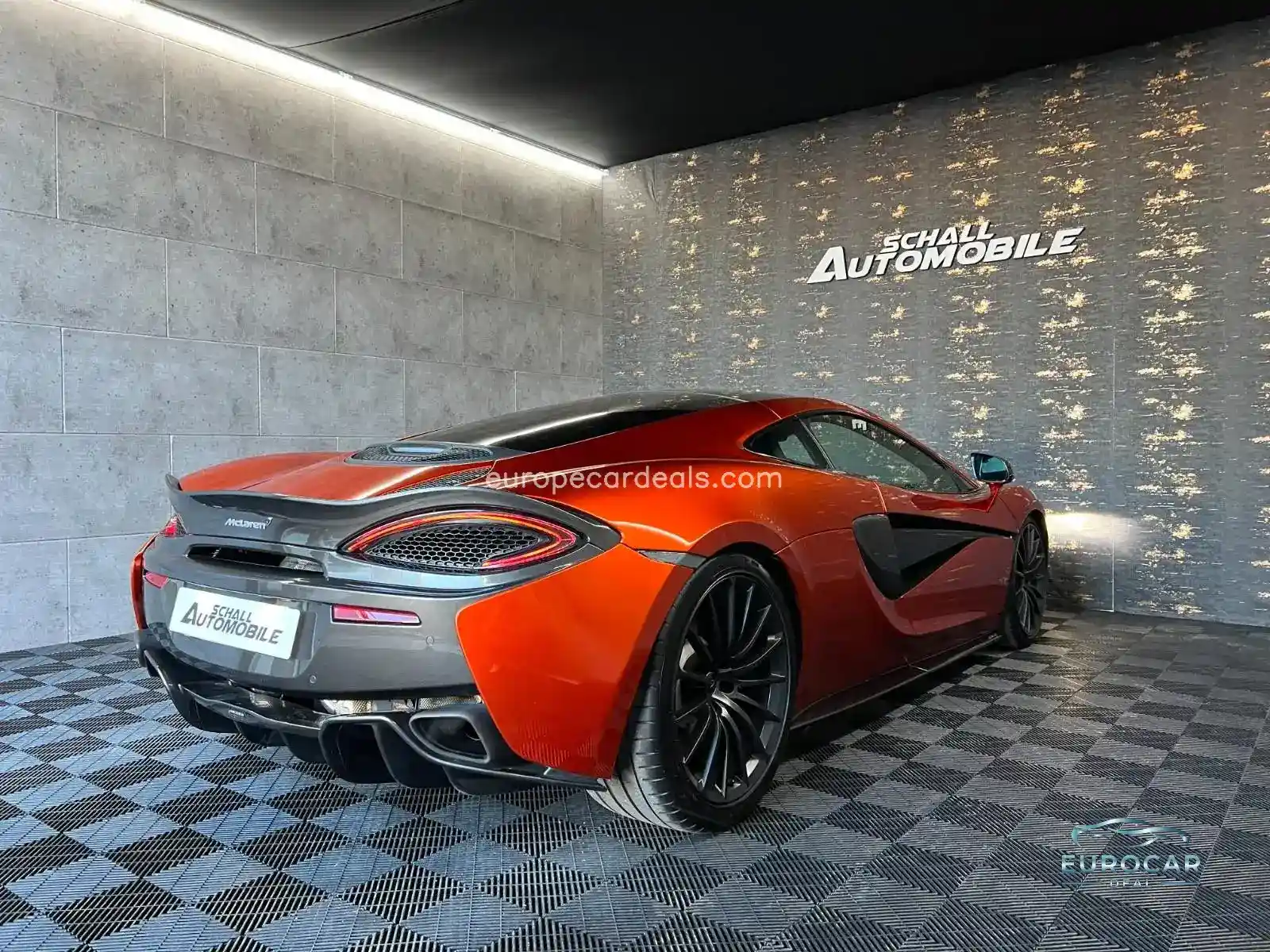 McLaren 570GT