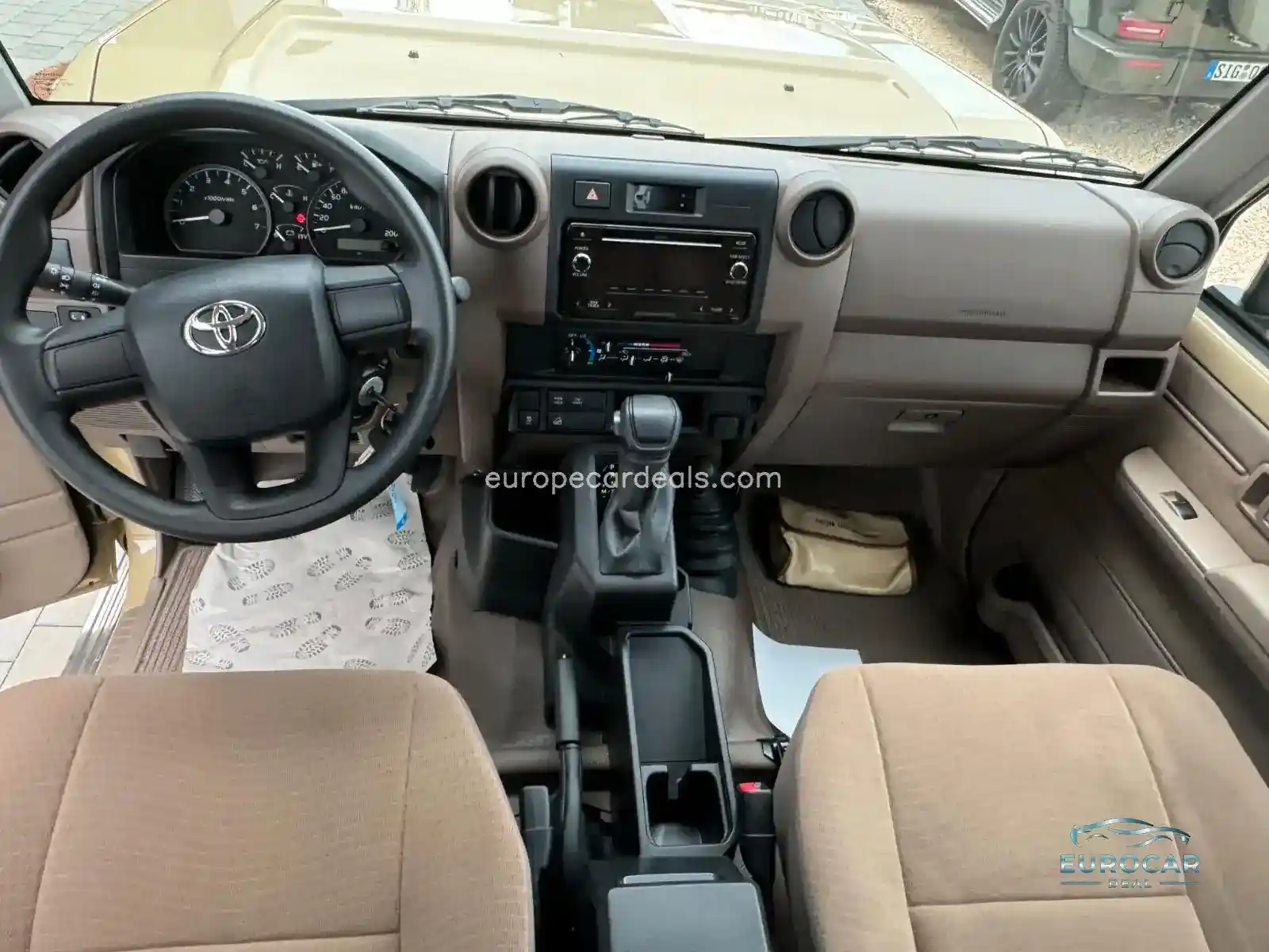 Toyota Land Cruiser