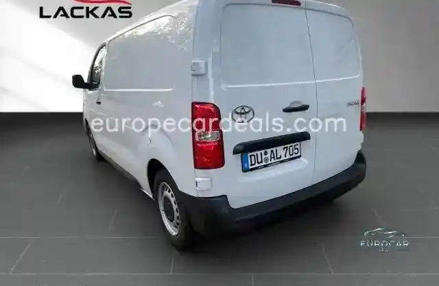Toyota Proace (Verso)