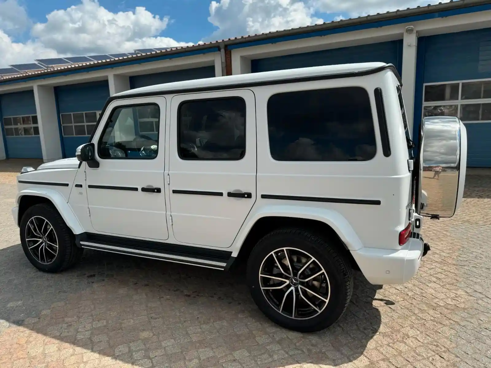 Mercedes-Benz G 500
