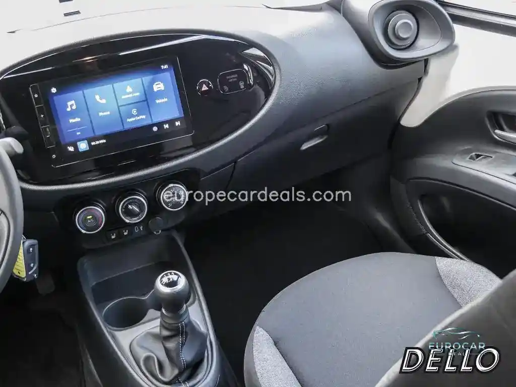 Toyota Aygo (X)
